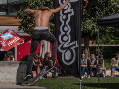 skateboard-1241-2