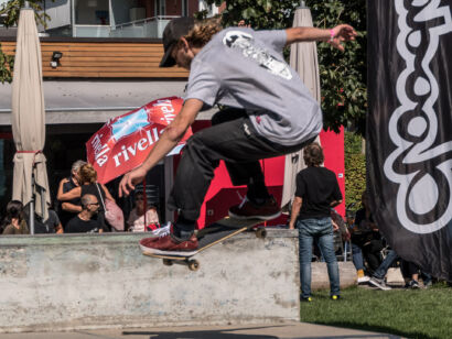 skateboard-2346-2