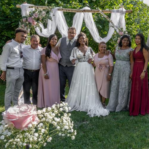 0-111 insta Vorabend 215 insta 138 Portrait Eveline-Denis-Hochzeit-1139-Bearbeitet