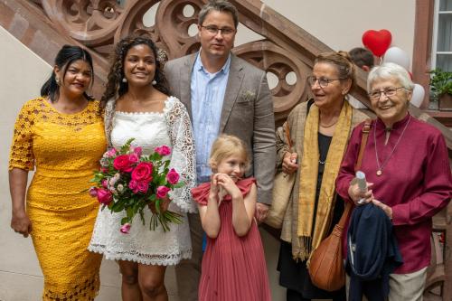 Eveline-Denis-Zivil-450