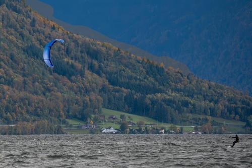 14-Skite-Surving-2